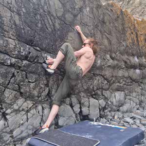 Nikki Carnall profile