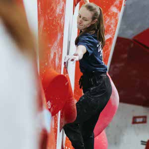 Emma Thomason profile