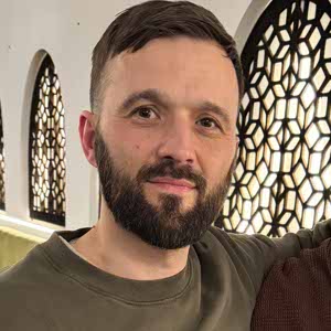 Mark Baker profile