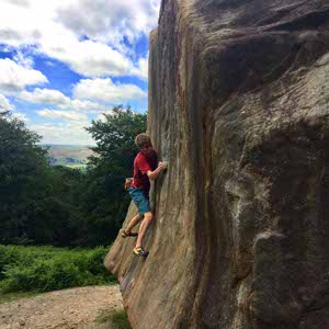 Jamie Lowther profile