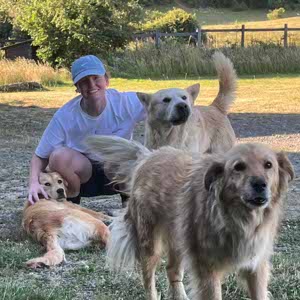 Becki Hutt profile