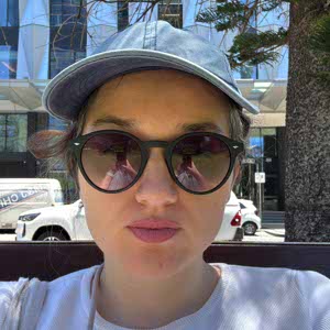Ghislaine Rojas profile