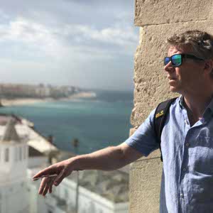 Tom Walker profile