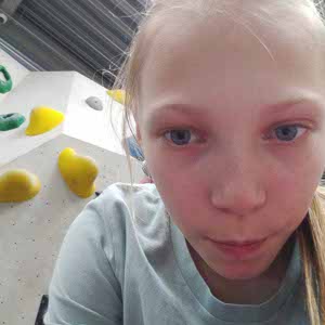 Noor Van Roy profile