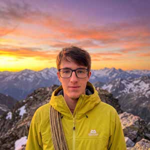 Elliot Silver profile
