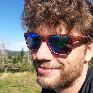Florian Oesterle profile