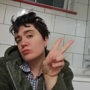 Zoë Cartlidge profile