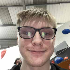 Charlie Hamilton profile
