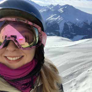 Connie Holden profile