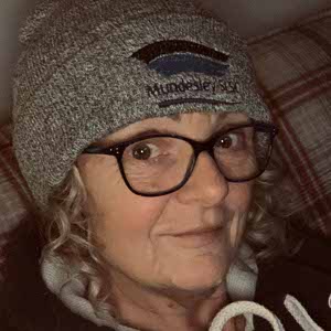 Sarah Hunter profile
