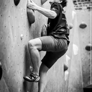 Loic Vandenbergh profile