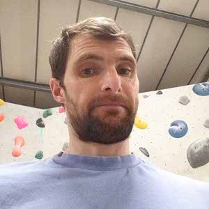 Chris Sayers profile
