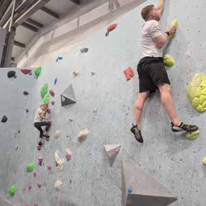 Andrew Peaston profile