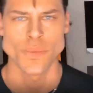 Tommy MacKenzie Rey profile