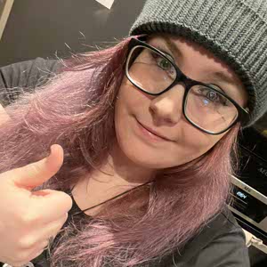 Amy Hughes profile