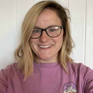Pamela Barr profile