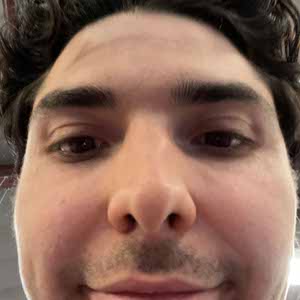 Joel Banuelos profile
