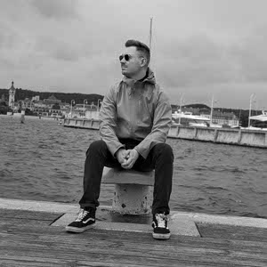 Sam Foggett profile
