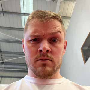 Duncan Lyster profile