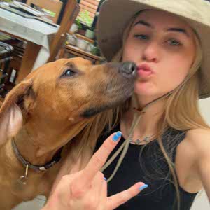 Alivia Cunningham profile