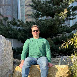 Steve Harasz profile