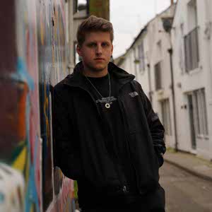 Julien Leost profile