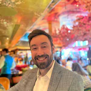 Chris Haynes profile