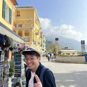 Daniel Foo profile