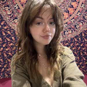 lydia salmon profile