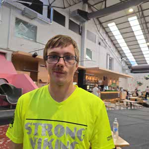 Lindren Van de Maele profile