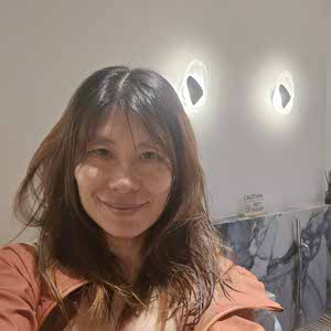 Beatrix Chong profile