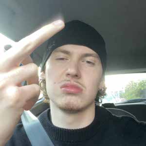 Leo Fox-Williams profile