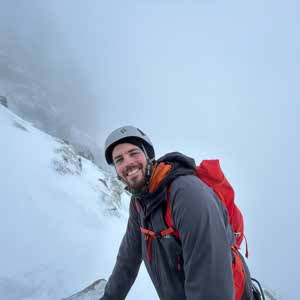 Tom Mahoney profile