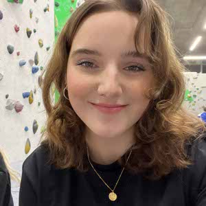 Evie Cole profile
