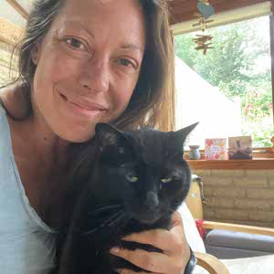 Cindy Barnett profile