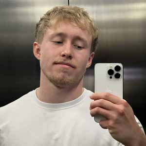 Tom Charlton profile