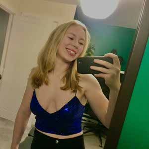 Chloe Cook profile