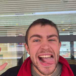 Ollie Johns profile
