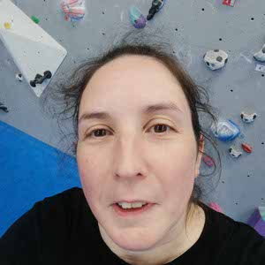 Elizabeth Nicholl profile