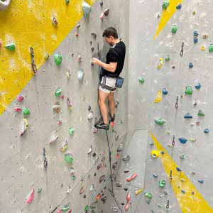 Chris Nesbit profile