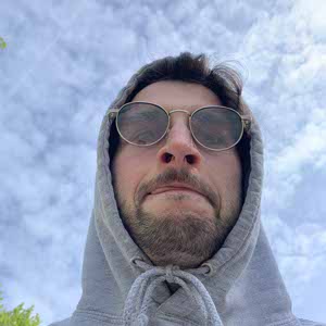 Olly Bartley profile