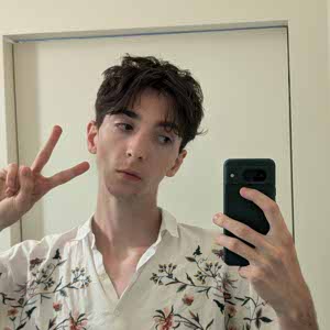 Luke Davies profile