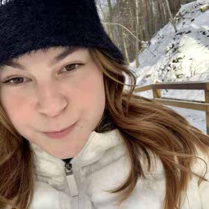 Ashley Borusowska profile