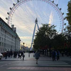 Charlotte Luxton profile