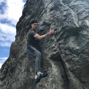 Jake Henderson profile