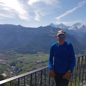 Dee Pashley profile