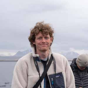 Tom Moss profile