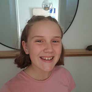 Lily McDermott profile