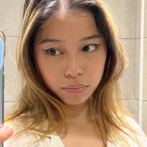 Linh Chi Phung profile