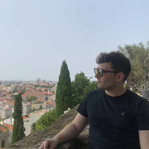 Tom Barker profile